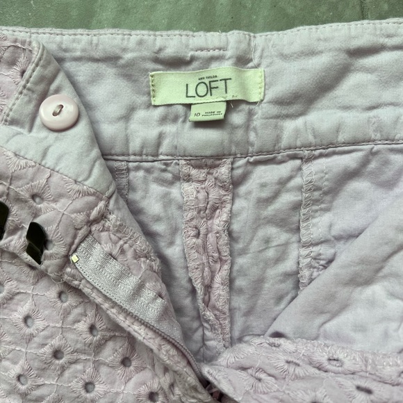 Loft pink shorts. Size 10 - Picture 3 of 6
